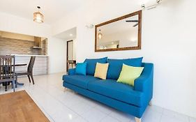 Executives Pantai Seaview Batu Ferringhi 2704 - 2 Bedrooms